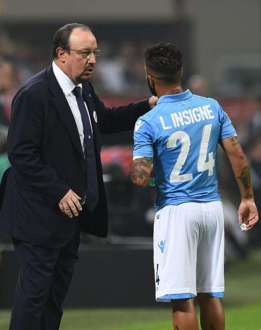 Napoli-Fiorentina, le probabili formazioni: Insigne verso il ritorno da titolare, si rivedono Kou e Strinic. Dubbio Higuain