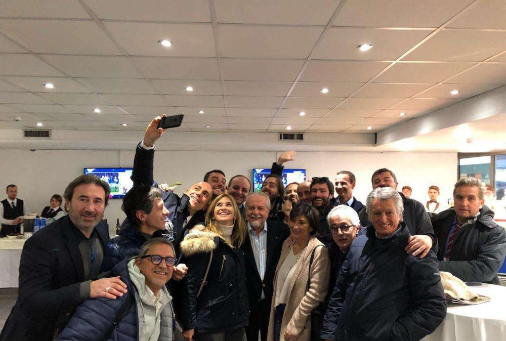 FOTO - "Scambio di auguri con i giornalisti al San Paolo", il tweet di ADL a pochi minuti dal fischio d'inizo
