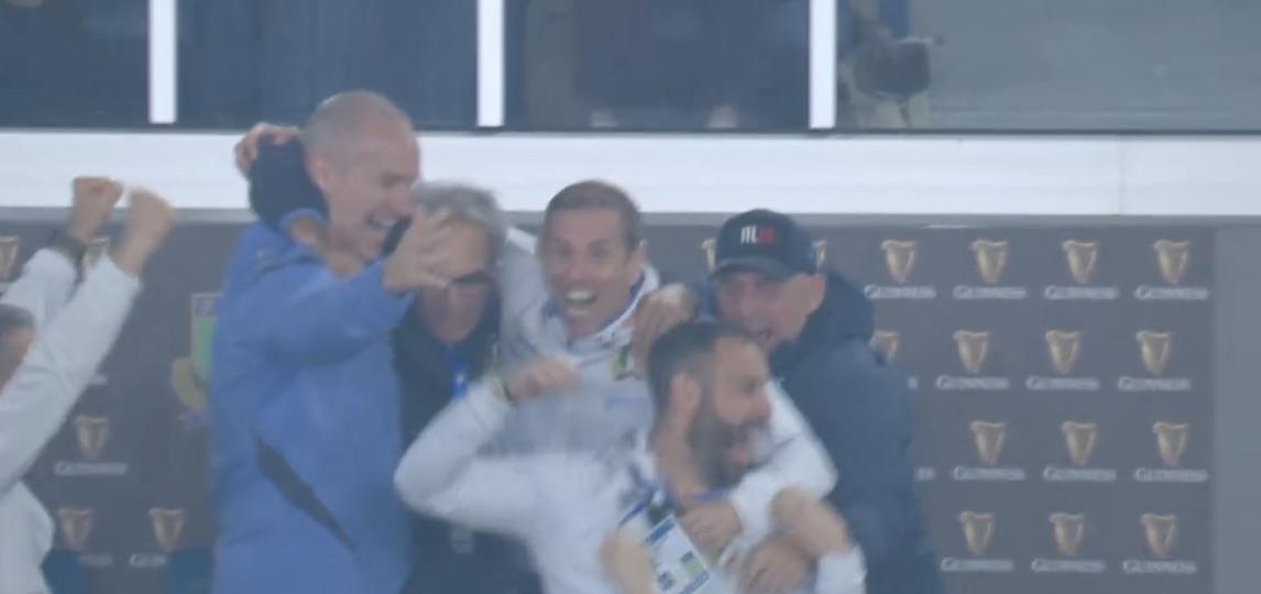 Immagine strip Dai social n.1