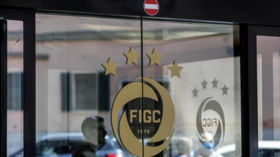 UFFICIALE - Juve-Napoli, la procura FIGC ha archiviato l'inchiesta sui protocolli Covid del Napoli