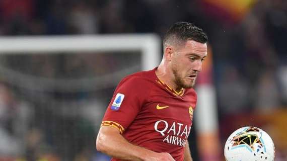 Mario Rui col braccio largo, rigore per la Roma: Veretout firma il 2-0