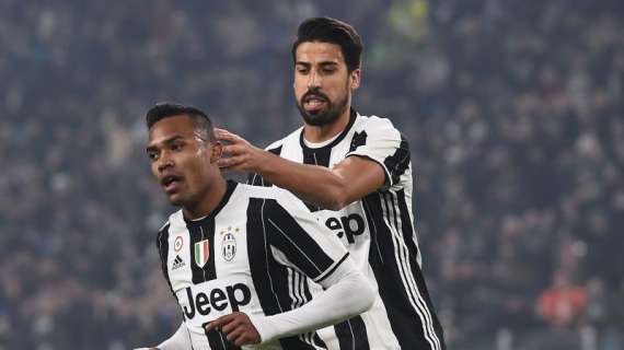 Serie A, Juventus-Atalanta 2-0 all'intervallo: Alex Sandro e Rugani dimenticano il Genoa