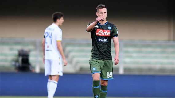 RILEGGI LIVE - Verona-Napoli 0-2 (37' Milik, 90' Lozano): è finita! Gli azzurri espugnano il Bentegodi!