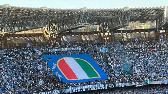 Mega Scudetto Capovolto In Curva B: "Bottino Di Guerra" - Sport Napoli News