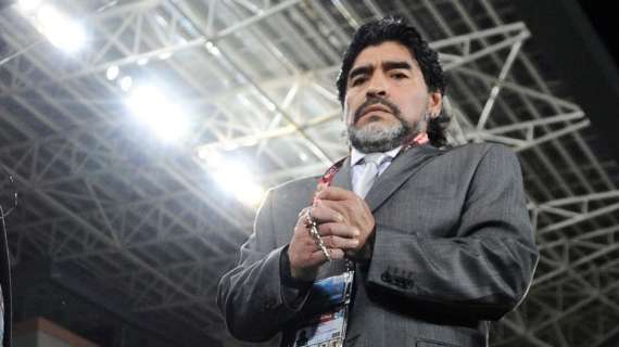 Il cordoglio dell'Inter: "Maradona è stato il più grande, il numero 10 di ogni epoca!"