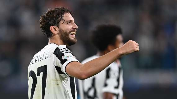 FOTO - Locatelli prosegue il suo magic-moment: dopo il gol nel derby fa la proposta di matrimonio