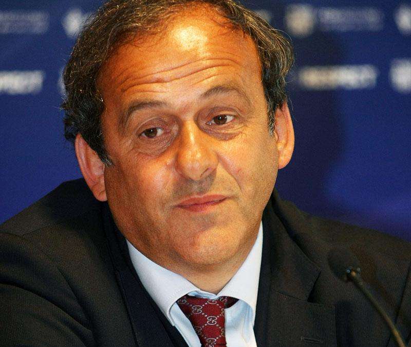 Uefa, tetti finanziari ai club