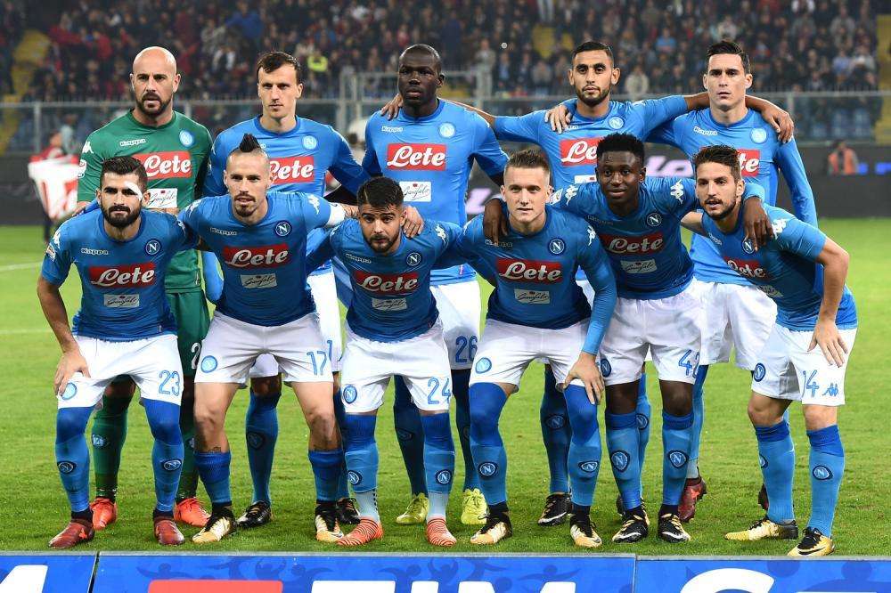Il Napoli frena a Verona ma resta primo: sono 92 le giornate in vetta alla Serie A