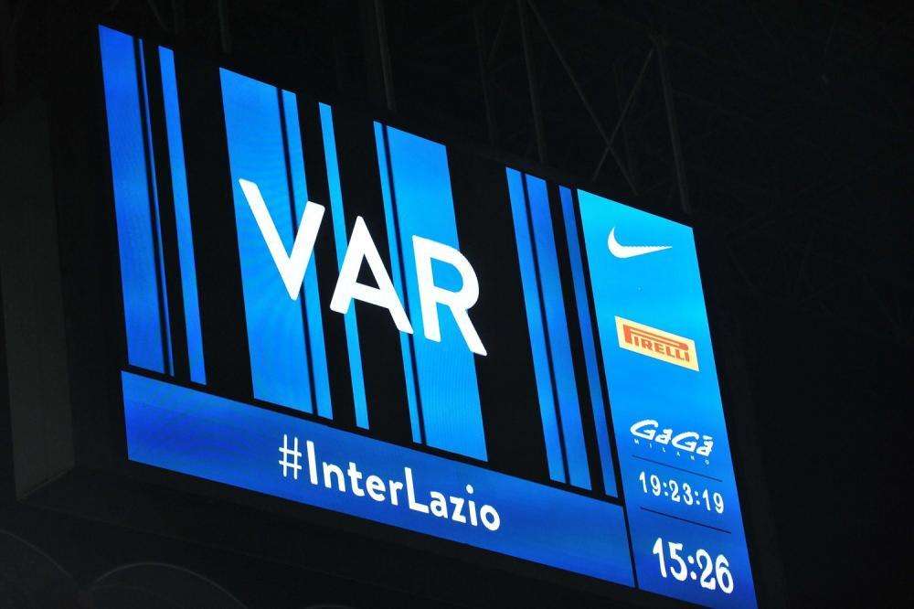 Il Roma, Caiazza: “Il VAR ha funzionato l’ultima volta a Firenze, poi l’hanno spento”