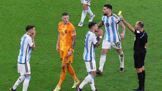 Bufera sull'arbitraggio di Argentina-Olanda: la decisione FIFA sull'arbitro Lahoz