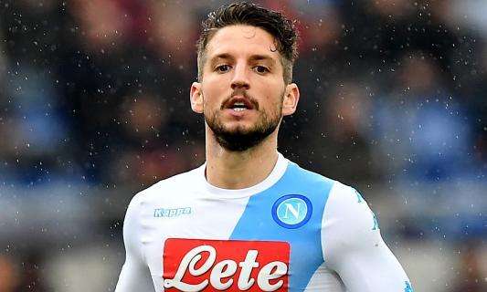 Gazzetta - Mertens verso l'addio: clausola e stipendio ostacolano il rinnovo. E l’Inter…