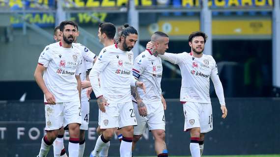 Serie A, il Cagliari passa a Benevento. Pari tra Hellas e Toro