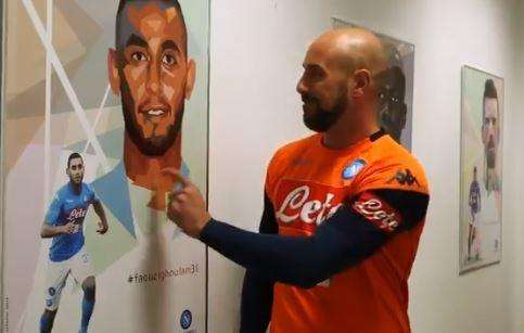 VIDEO - I giocatori azzurri si complimentano con Ghoulam: "Sei grande frate', ora altri premi col Napoli!"