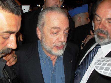 RETROSCENA - De Laurentiis durante la cena: "Dzemaili voleva andare via, ma gli dissi dove c.... vai?"