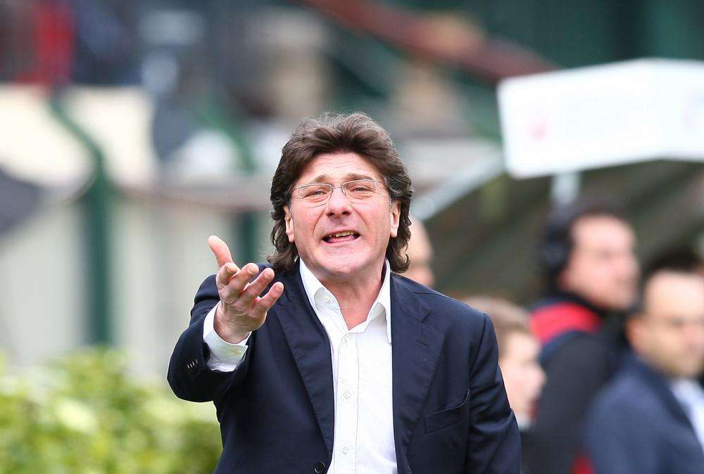 Mazzarri: "Potevamo chiuderla, non era facile giocare su questo campo"