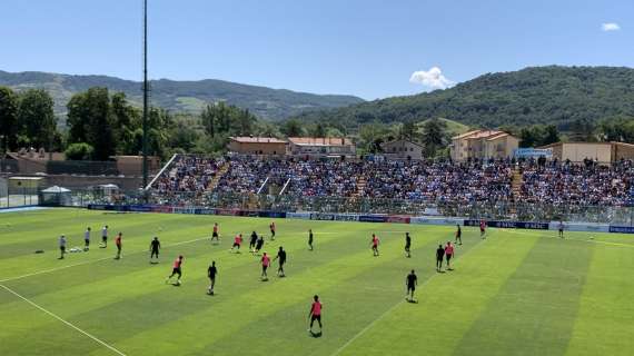 Castel di Sangro, day 2: seduta mattutina, cori d'auguri per Conte. Out Olivera e Vergara