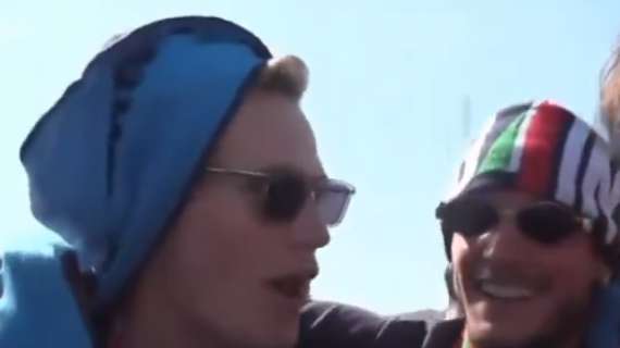 Siparietto McTominay-Mazzocchi sul bus: “Ma voi come comunicate?”, la risposta epica