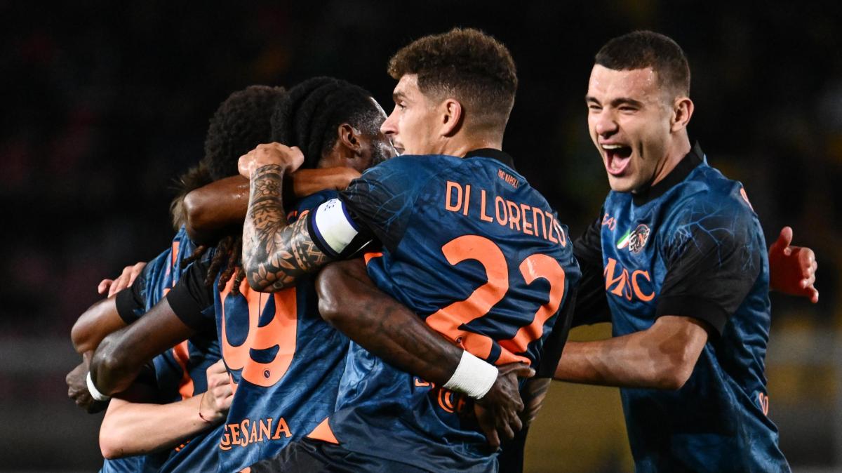 Gazzetta: "Con tutte le sue imperfezioni il Napoli è ancora in testa"