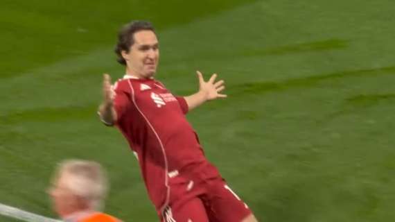 Liverpool, rispunta il coro per Chiesa: "Possiamo sentirli piangere a Torino, f**k off Juve!"
