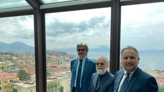 FOTO - Napoli a Castel di Sangro, l'annuncio di ADL: "Firmato l’accordo per il prossimo ritiro"