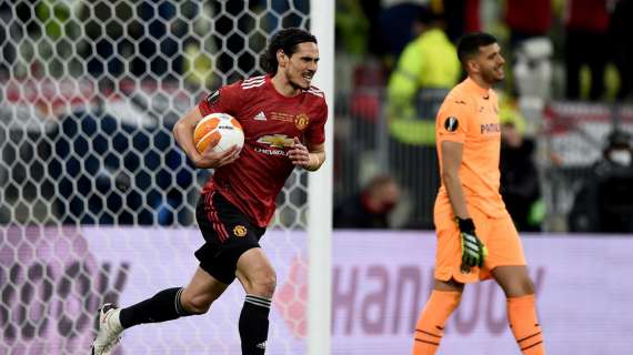 Cavani si adegua a Ronaldo: il Matador costretto a cambiare numero di maglia