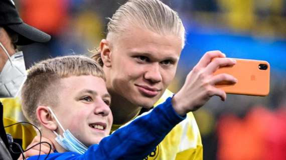 Borussia ammette: "E' vero, Haaland ha una clausola che accettammo pur di prenderlo..."