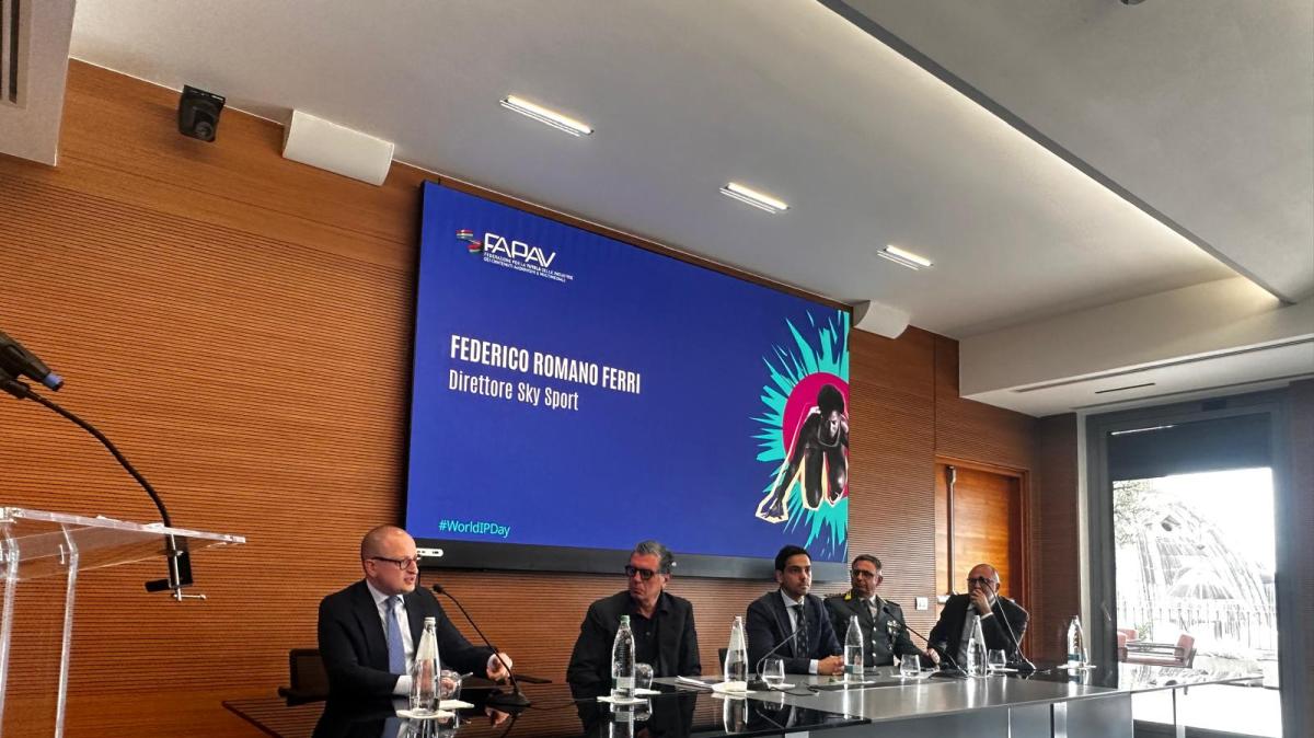 Pirateria, pres. FAPAV: "Danni enormi per lo sport, necessario rafforzare la lotta"