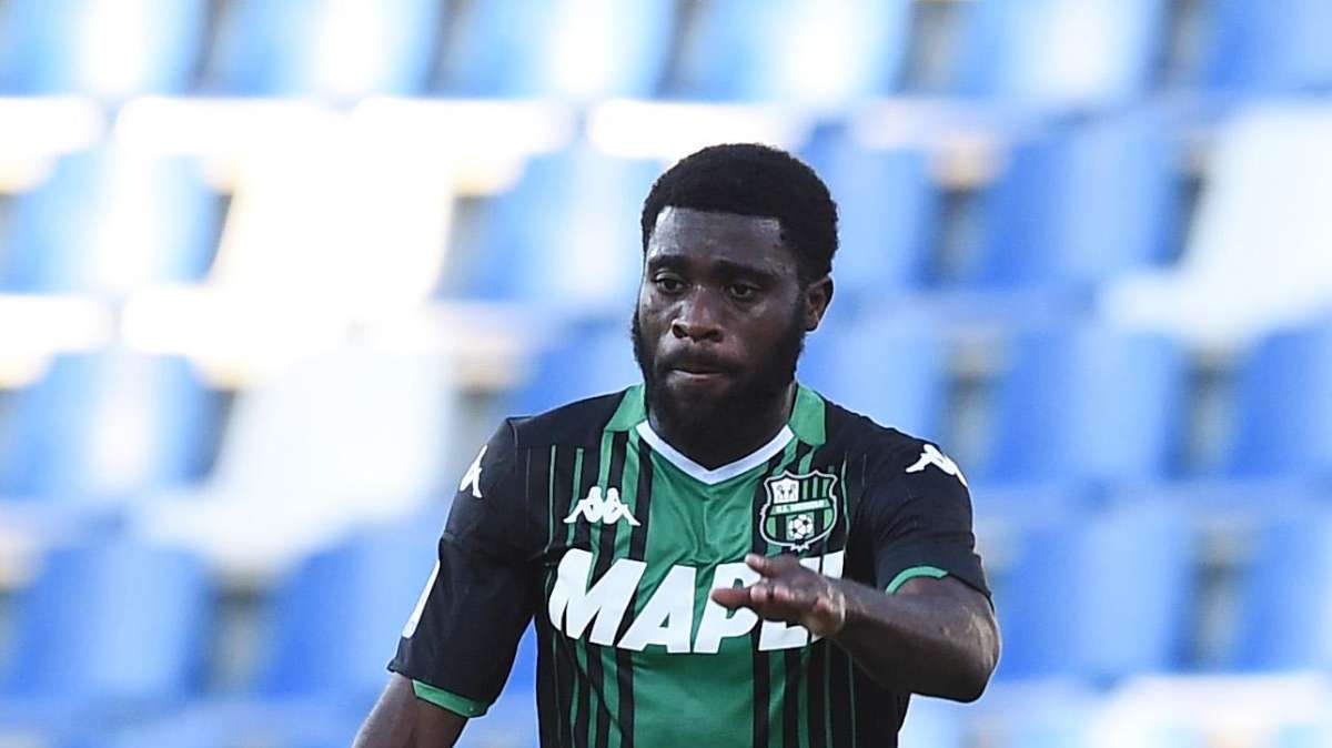 Napoli attivissimo sul mercato: Osimhen in definizione, caccia alla prima scelta anche sull'esterno