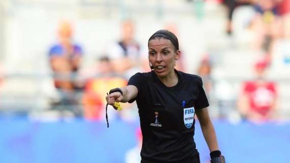 Supercoppa europea, per la prima volta un arbitro donna dirigerà una finale Uefa maschile