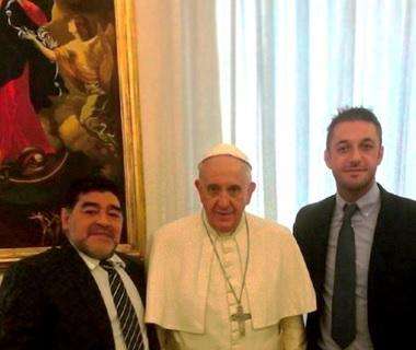 Maradona incontra il Papa: "Voglio essere il capitano della sua squadra"