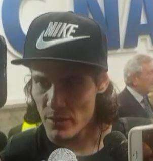 VIDEO - Cavani in mixed: "Che bella accoglienza, un'emozione che mi porterò nel cuore! Napoli per ma vale tanto"