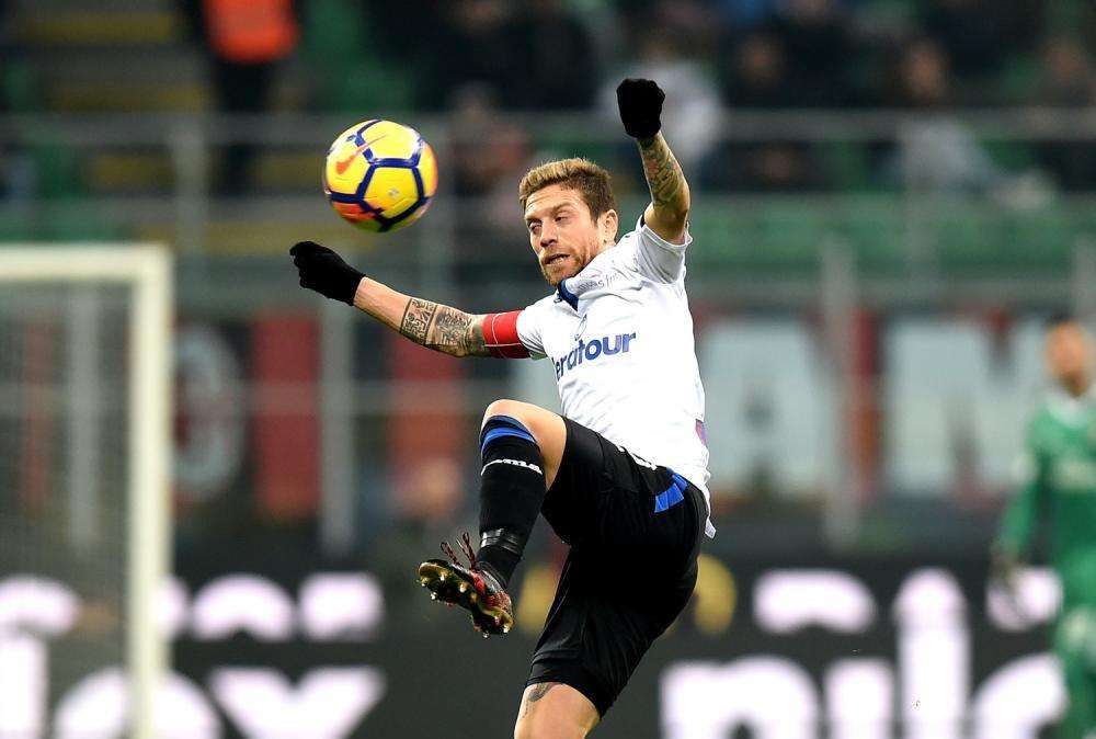 Chiriches scivola e manda in porta Gomez: grande gol per il 2-0 all'81!