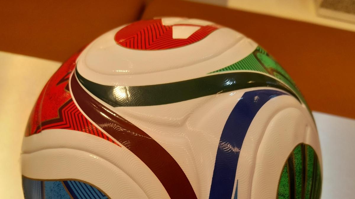 Calcio in Tv, le gare trasmesse oggi: continua la Coppa d'Africa, in campo anche il Man United