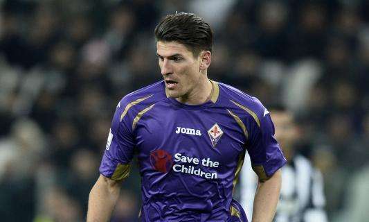 Fiorentina, lesione al legamento per Gomez. Il tedesco out due settimane
