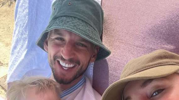 Vacanza a Ischia per Dries Mertens: gli scatti con Ciro e la moglie