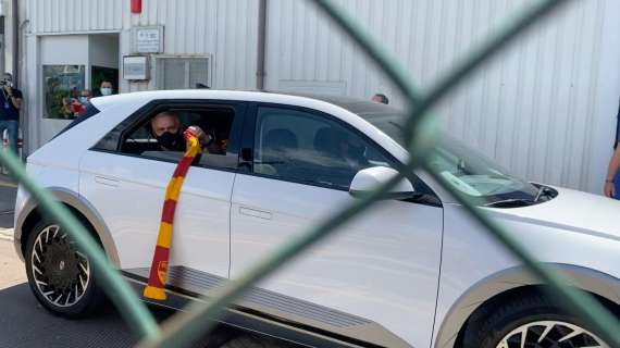VIDEO - Roma, Mourinho dalla quarantena di Trigoria: "Dispiace per la perdita di Spinazzola"