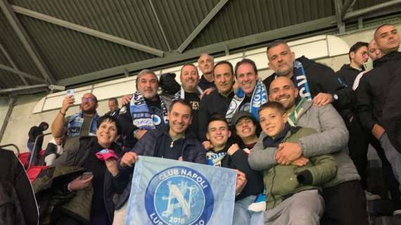 FOTO - La serata magica della Cruijff Arena: gli scatti dei Napoli club nel mondo