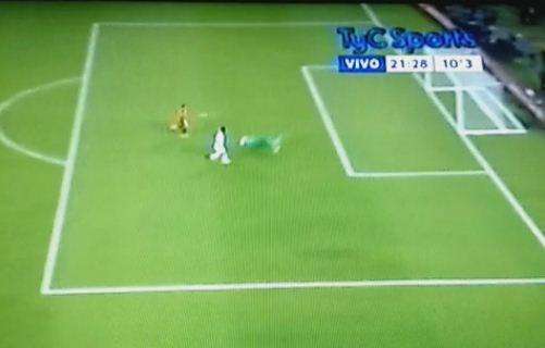 VIDEO - Higuain spreca un'occasione enorme! Argentina-Cile 0-0 al 45', tra calci e spettacolo
