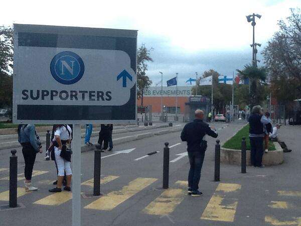 FOTO - Alvino: "All'esterno del Velodrome sassaiola ai danni di un bus con tifosi partenopei"