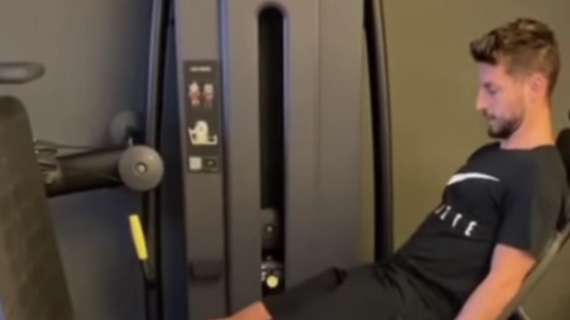 VIDEO - Mertens verso il recupero: ecco gli esercizi per la caviglia