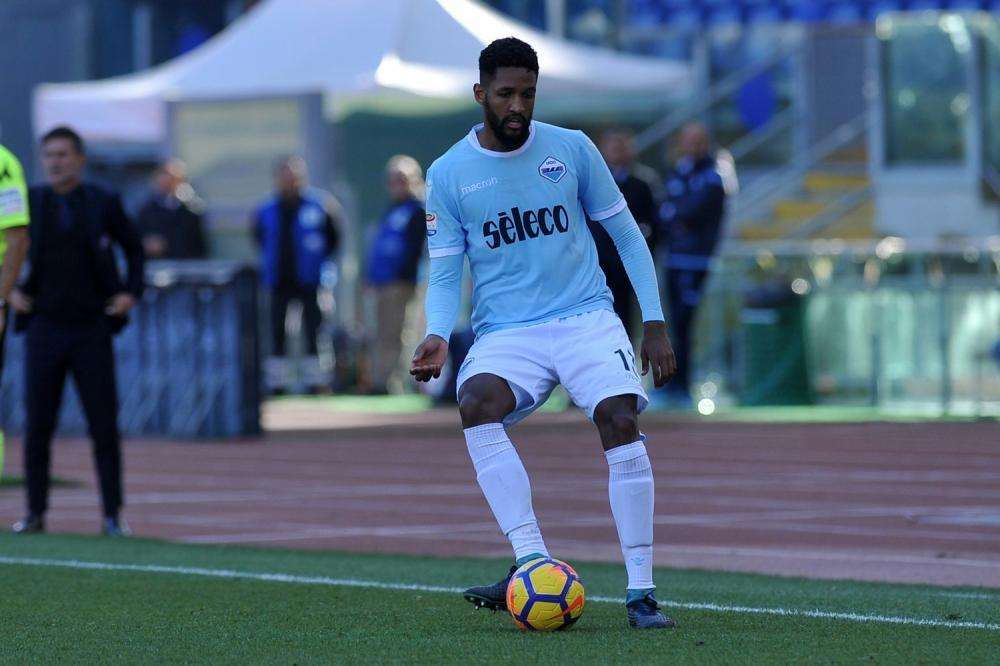 Lazio, trauma contusivo alla tibia per Wallace: Napoli a rischio