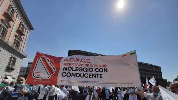 L’ACNCC alza la voce in piazza a Napoli: “Siamo una categoria fantasma”
