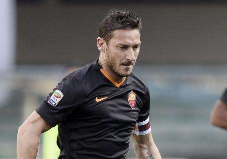 Roma, report allenamento: ancora differenziato per Totti, il capitano resta in dubbio per Napoli