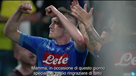 VIDEO - SSC Napoli e gli auguri da brividi a tutte le mamme: "Sempre al nostro fianco"