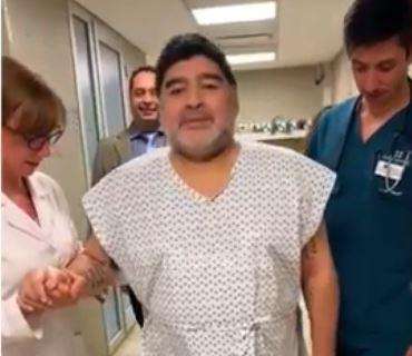 VIDEO - Maradona comincia la riabilitazione: "Come quando avevo 15 anni"