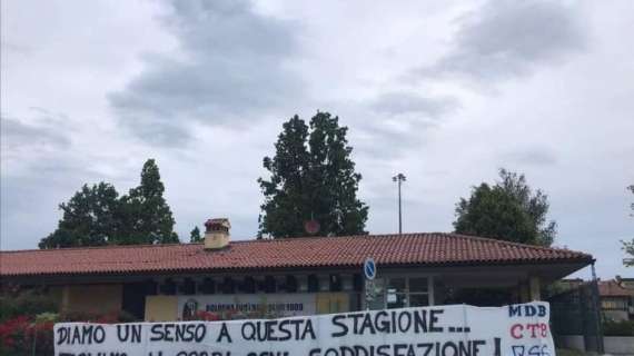 FOTO - Bologna, striscione ultrà contro la Juve: "Togliamo ai Gobbi ogni soddisfazione!"