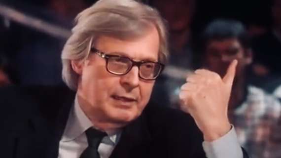 Sgarbi: "Il calcio non andava sospeso, non è rischioso! ADL? Non stava bene prima del Covid..."