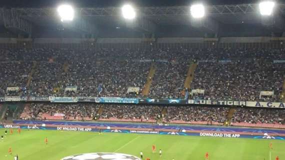 FOTOGALLERY - Al San Paolo sfondata quota 40mila: grande cornice di pubblico per la Champions