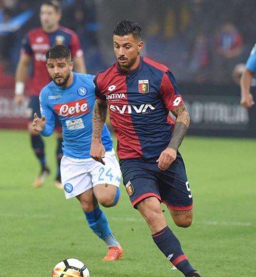 FOTO - Izzo insultato da alcuni napoletani per il gol: "Sono deluso, cattiveria gratuita. L'ho dedicato a mio padre"