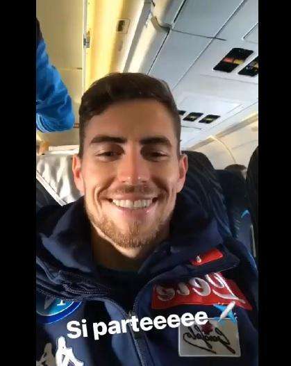 VIDEO - Jorginho e Koulibaly scherzano prima del decollo: "Si parte!"